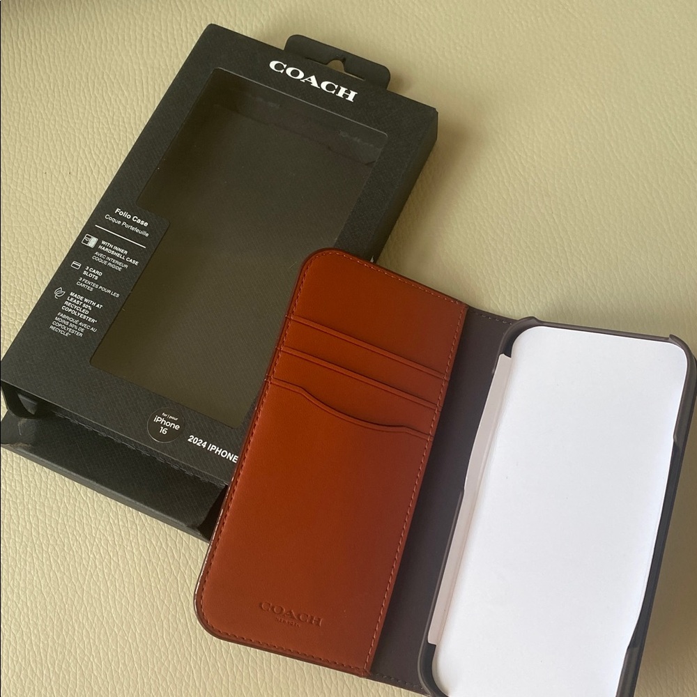 COACH iPhone 16 Folio Case - Picture 7 of 9